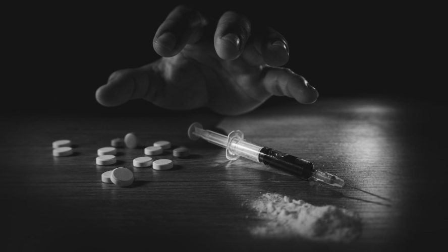 Superare la Dipendenza da Cocaina a Novara con le Avanzate Tecniche di rTMS